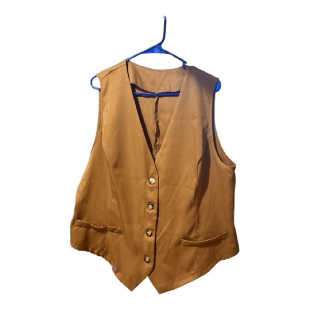 SHEIN Tan Vest with Button Detail - Picture 2 of 5